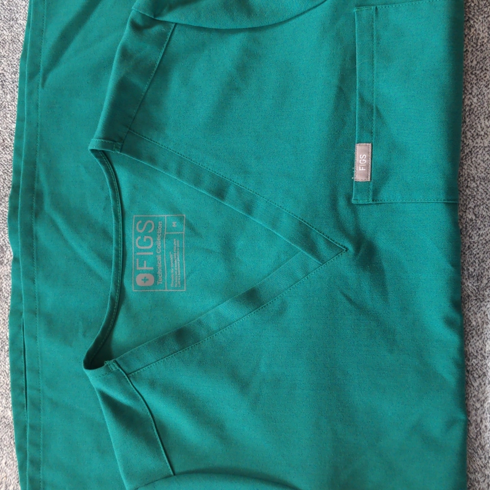 Hunter green women's M top